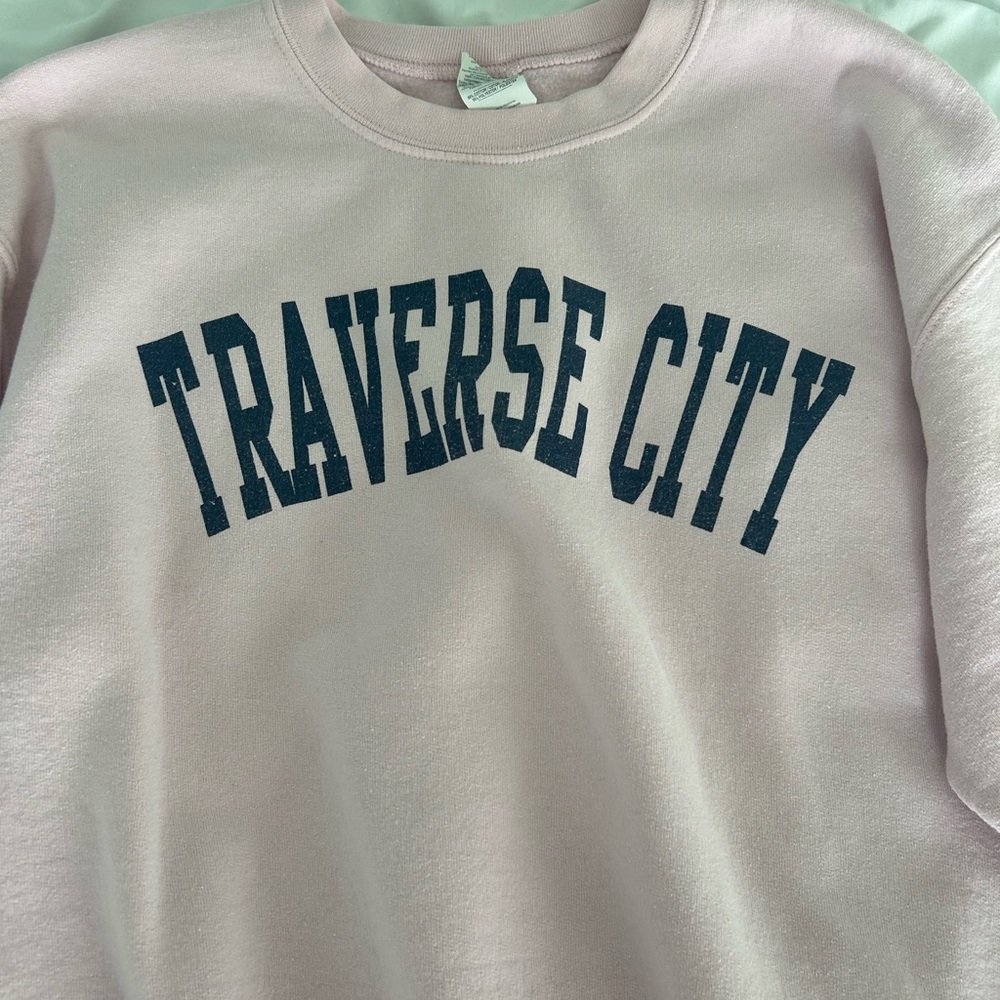 crew neck - Picture 2 of 2